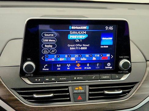 Used 2025 Nissan Altima 2.5 SV image 16