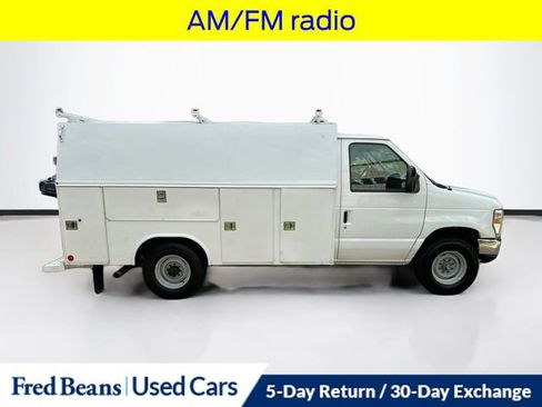 Used 2019 Ford E-350 and Econoline 350 Super Duty w/ Power Windows & Locks Group RWD image 10