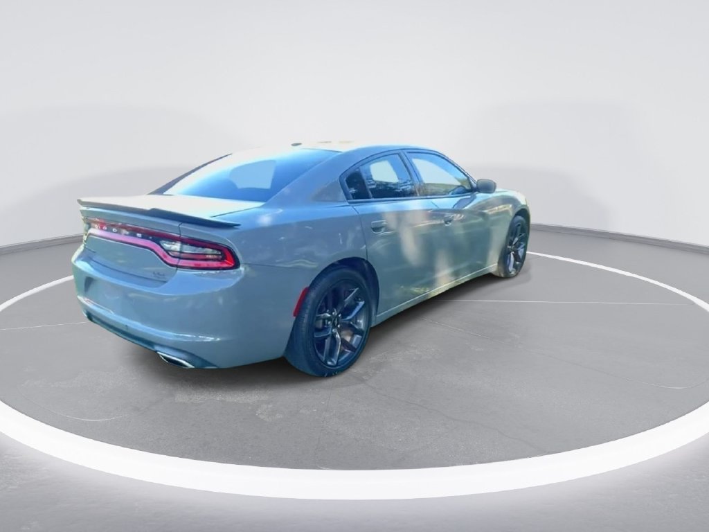 Used 2019 Dodge Charger SXT w/ Blacktop Package RWD image 8