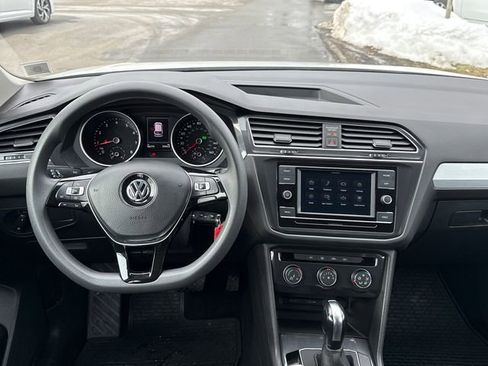 Used 2021 Volkswagen Tiguan S image 24