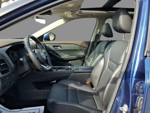 Used 2023 Nissan Rogue SV w/ SV Premium B Package image 20