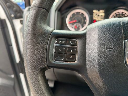 Used 2017 RAM 1500 Express AWD/4WD image 21