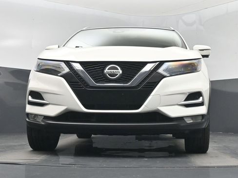 Used 2020 Nissan Rogue Sport SL w/ Premium Package FWD image 31