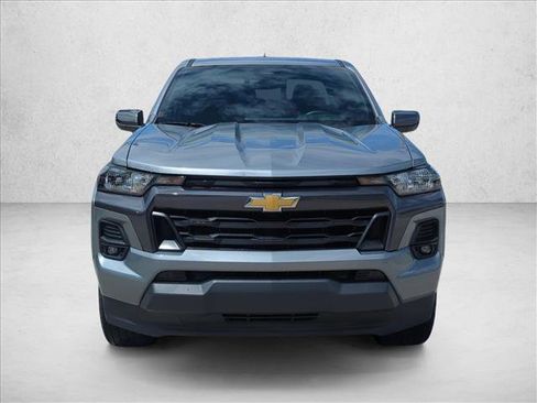 Used 2024 Chevrolet Colorado LT w/ LT Convenience Package image 2