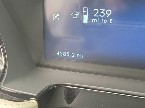 Used 2026 Lincoln Corsair Premiere FWD image 25