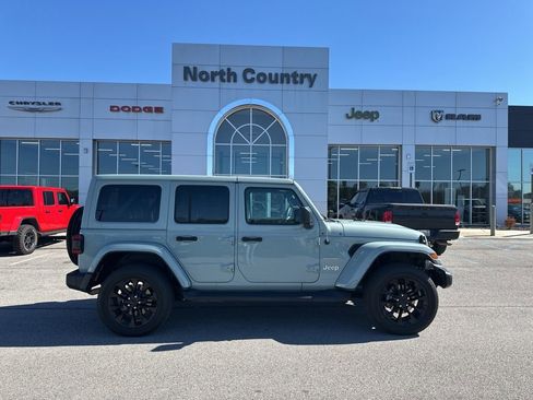 Used 2023 Jeep Wrangler Unlimited Sahara w/ Cold Weather Group image 1