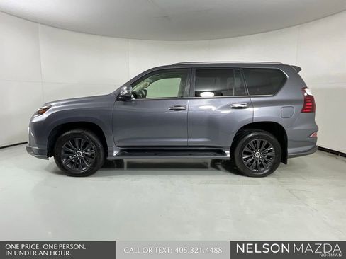 Used 2020 Lexus GX 460 Premium image 5