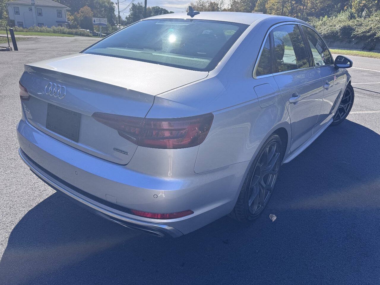 Used 2019 Audi A4 2.0T Premium Plus w/ Premium Plus Package AWD/4WD image 5