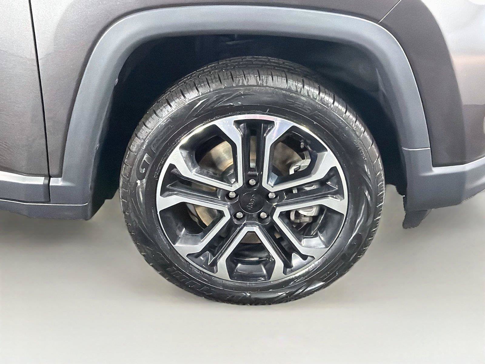 Used 2023 Jeep Compass Limited AWD/4WD image 35