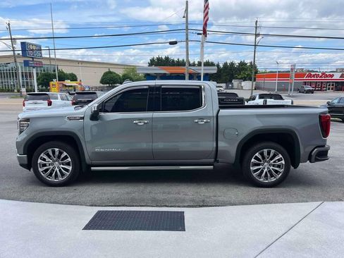 Used 2024 GMC Sierra 1500 Denali w/ Denali Reserve Package AWD/4WD image 6