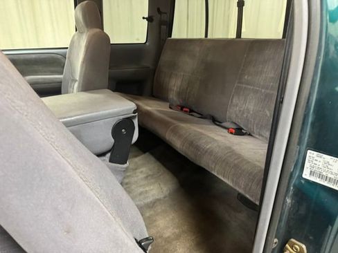 Used 1997 Dodge Ram 1500 Truck 4x4 Club Cab image 30