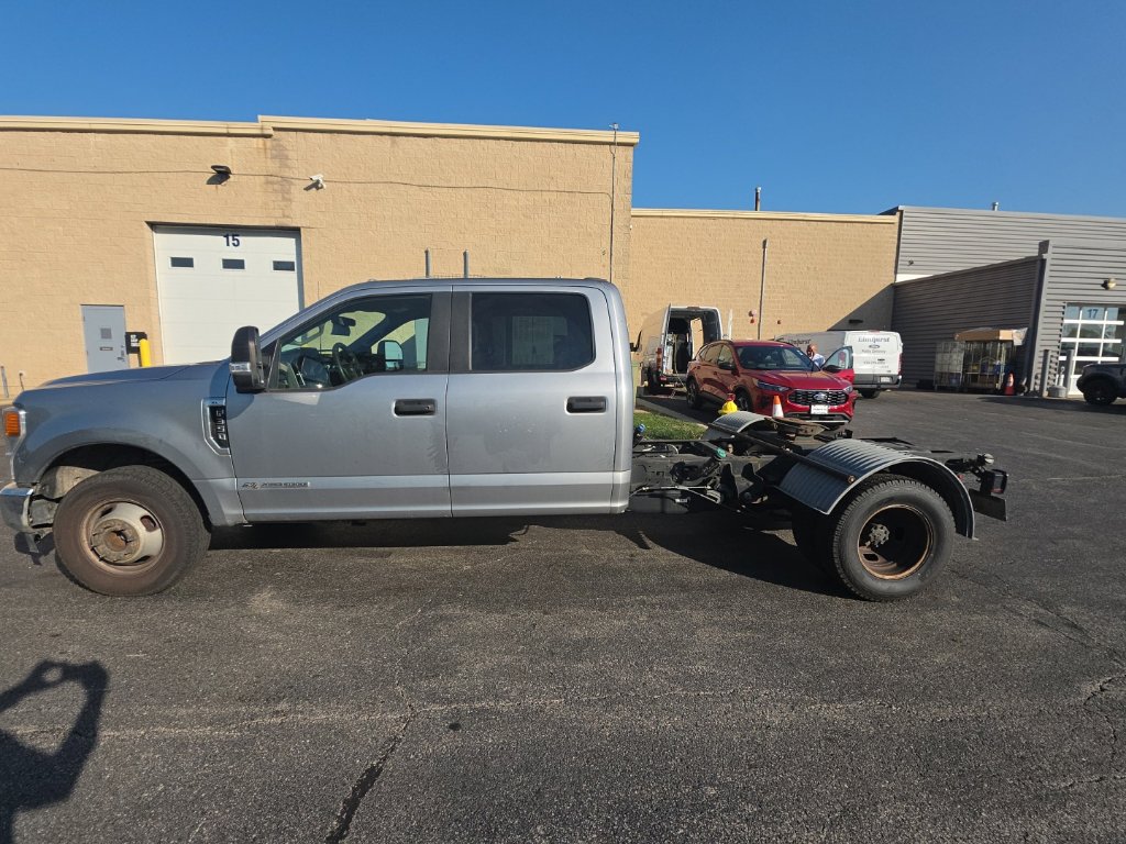 Used 2022 Ford F350 XL w/ Power Equipment Group RWD image 10