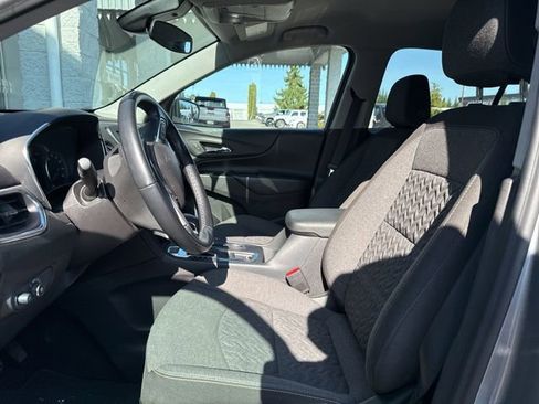 Used 2024 Chevrolet Equinox LT AWD/4WD image 6