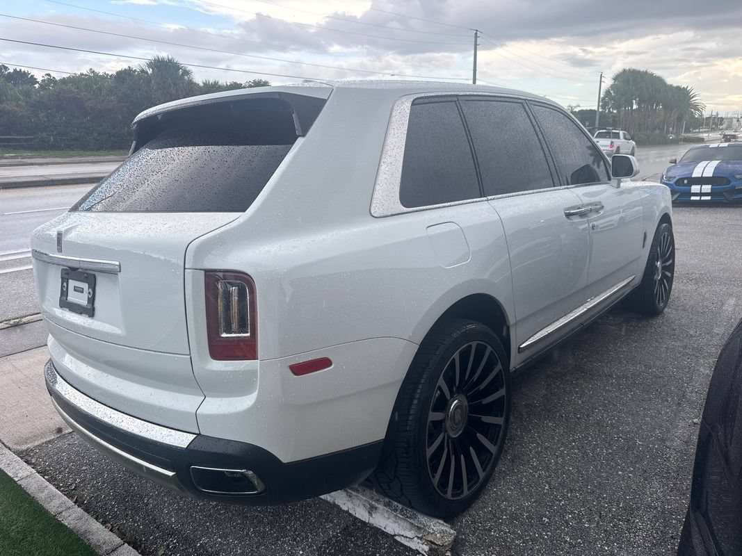 Used 2020 Rolls-Royce Cullinan AWD/4WD image 5