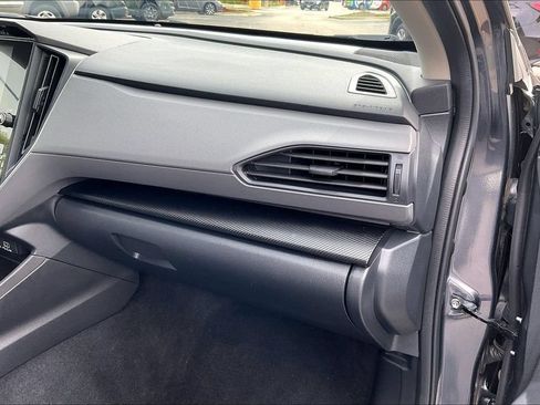 Certified 2025 Subaru Crosstrek 2.5i Premium AWD/4WD image 19