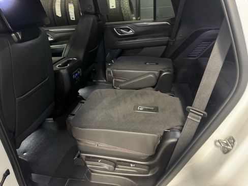 Used 2023 Chevrolet Tahoe RST w/ RST Performance Edition image 12