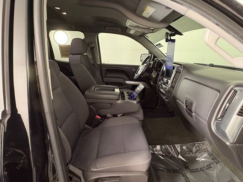 Used 2017 Chevrolet Silverado 1500 LT w/ All Star Edition AWD/4WD image 32