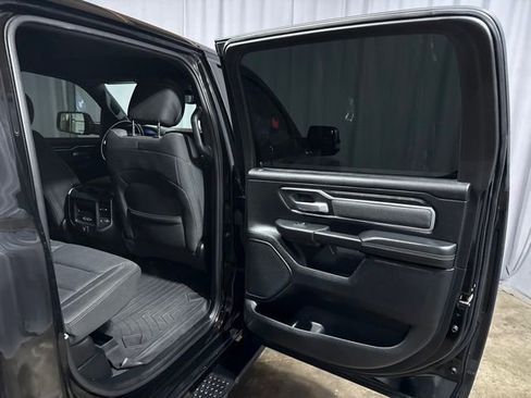 Used 2019 RAM 1500 Big Horn AWD/4WD image 32