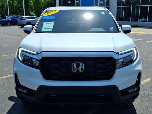 Certified 2024 Honda Passport EX-L image 2
