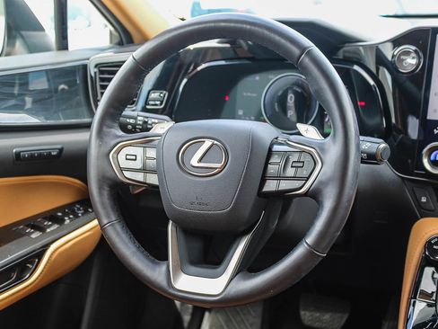 Used 2024 Lexus NX 350h AWD w/ Vision Package image 16