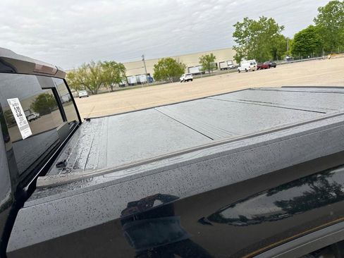 Used 2020 GMC Sierra 1500 SLT w/ SLT Premium Plus Package AWD/4WD image 14