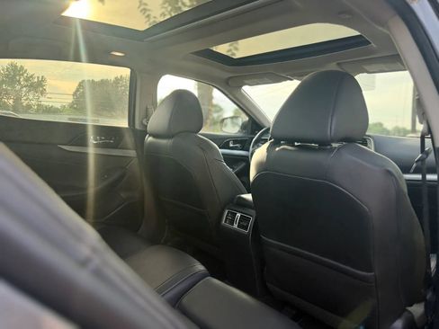 Used 2017 Nissan Maxima 3.5 SL FWD image 13