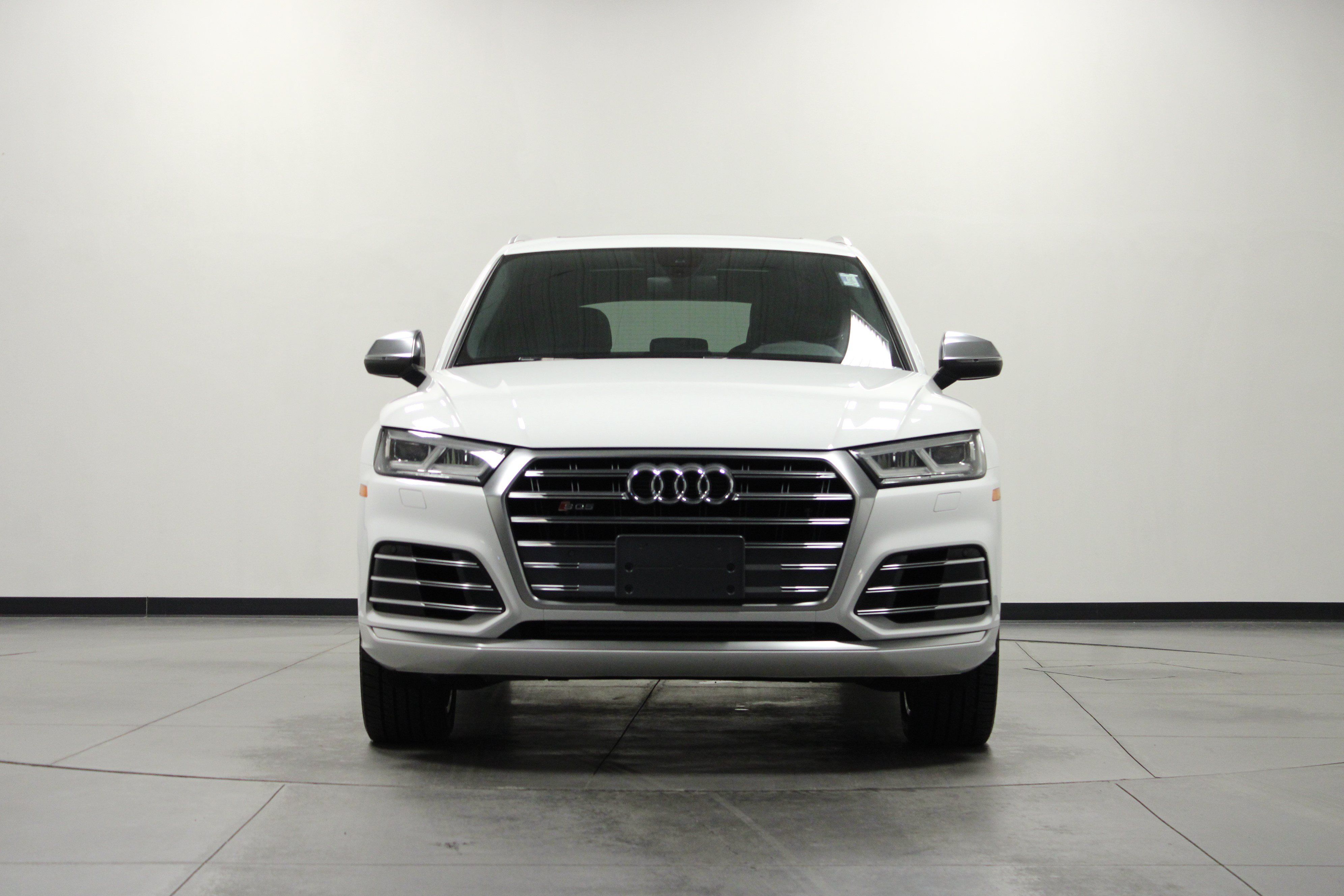 Used 2018 Audi SQ5 Premium Plus AWD/4WD image 9