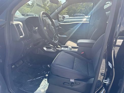 Used 2026 Nissan Frontier SV AWD/4WD image 3