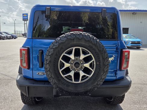 Used 2025 Ford Bronco Badlands AWD/4WD image 4