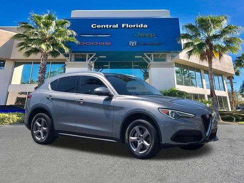 Used 2021 Alfa Romeo Stelvio Sprint w/ Sun & Sound Package RWD image 2