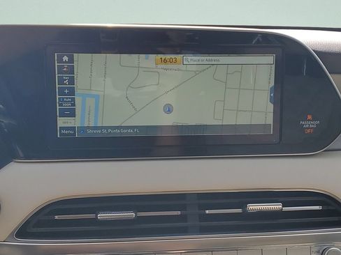 Used 2020 Hyundai Palisade Limited FWD image 19