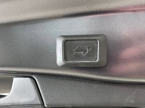 Used 2024 Toyota RAV4 XSE AWD/4WD image 14
