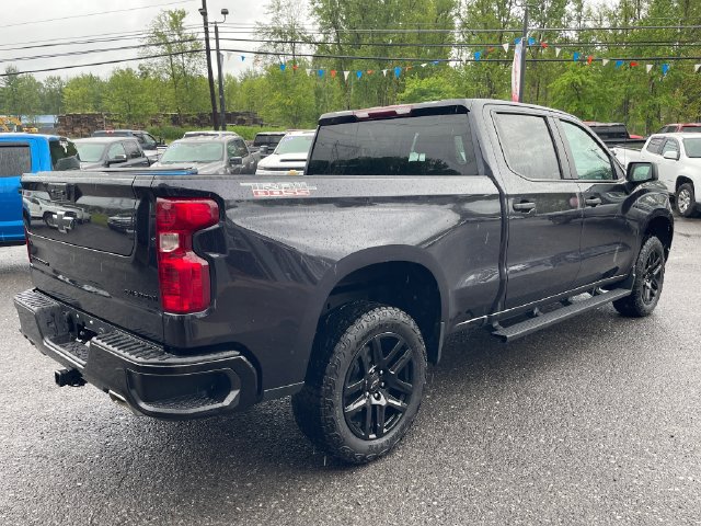 Used 2022 Chevrolet Silverado 1500 Custom Trail Boss w/ LPO, Dark Essentials Package AWD/4WD image 5