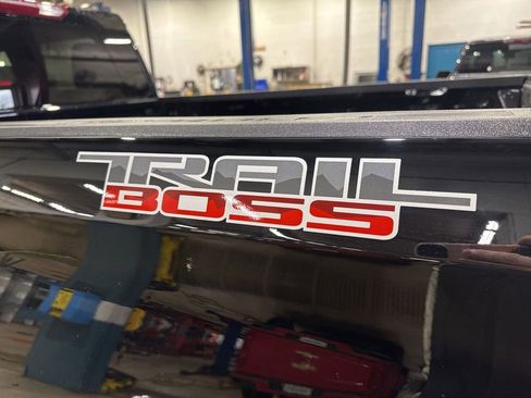 New 2026 Chevrolet Silverado 1500 Custom Trail Boss AWD/4WD image 11