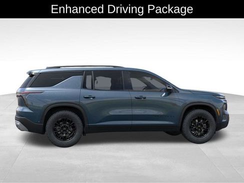 New 2026 Chevrolet Traverse Z71 w/ Enhanced Driving Package AWD/4WD image 6