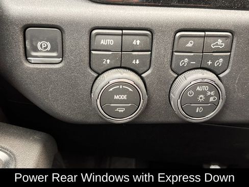 Used 2026 Chevrolet Silverado 2500 LT w/ Z71 Chrome Sport Edition image 25