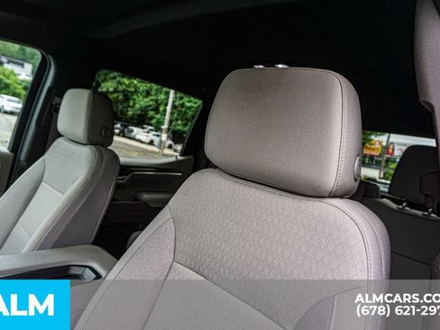 Used 2025 Chevrolet Silverado 1500 LT RWD image 18