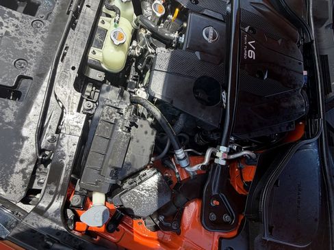 Used 2024 Nissan Z Performance w/ Heritage Edition RWD image 17