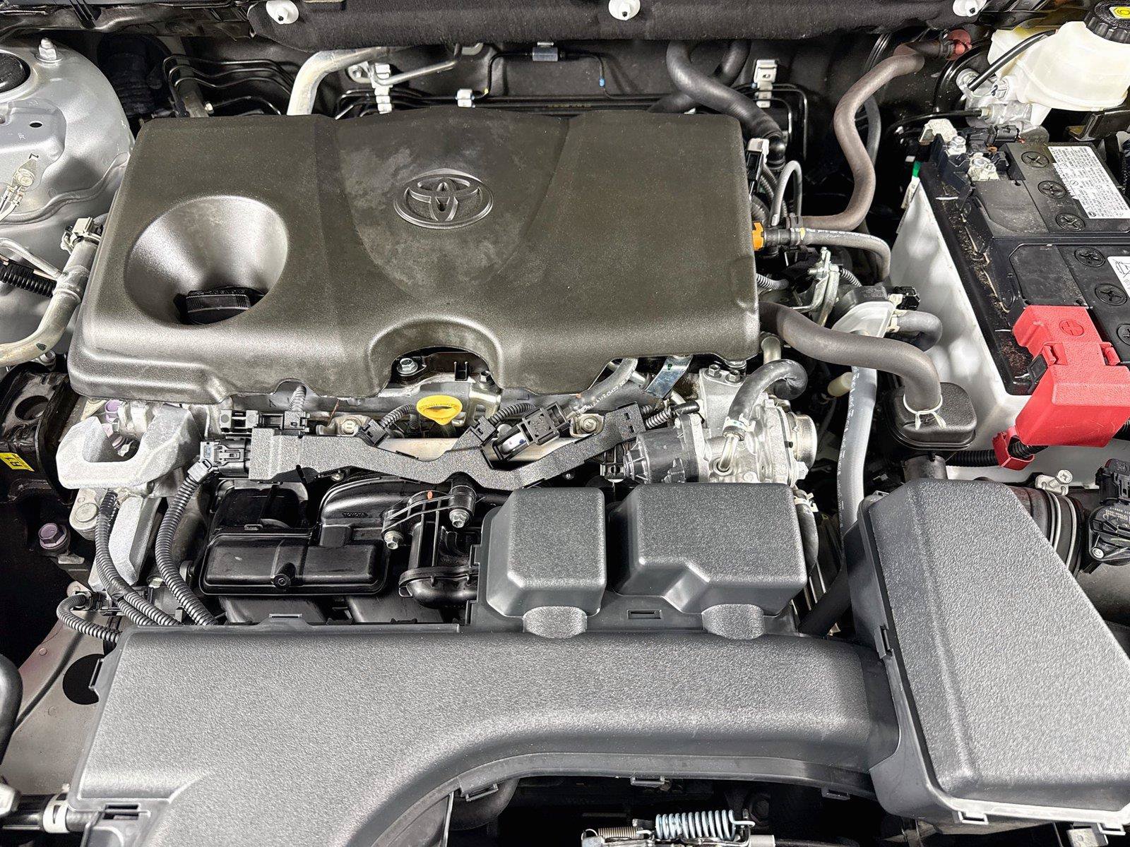 Certified 2025 Toyota RAV4 XLE FWD image 43