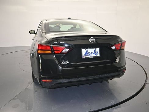 Certified 2024 Nissan Altima 2.5 SV FWD image 23