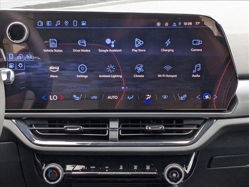 New 2025 Chevrolet Equinox EV RS image 11