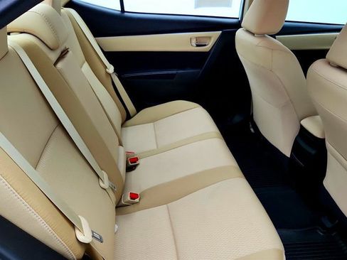 Used 2019 Toyota Corolla LE w/ LE Premium Package w/Moonroof FWD image 23