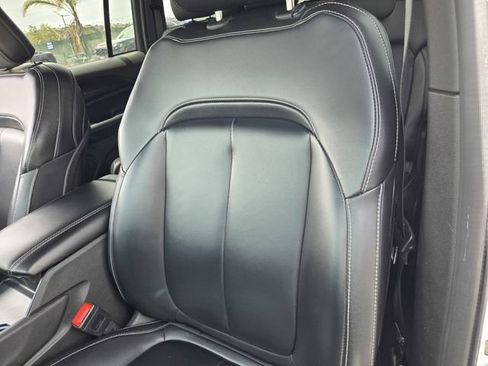 Used 2024 Jeep Grand Cherokee Limited 4xe AWD/4WD image 15