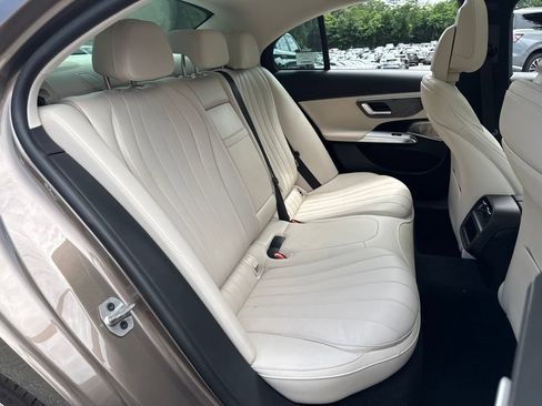Used 2025 Mercedes-Benz E 450 4MATIC Sedan w/ Driver Assistance Package image 7