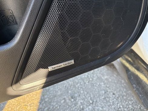 Used 2023 Subaru Outback Touring XT image 17