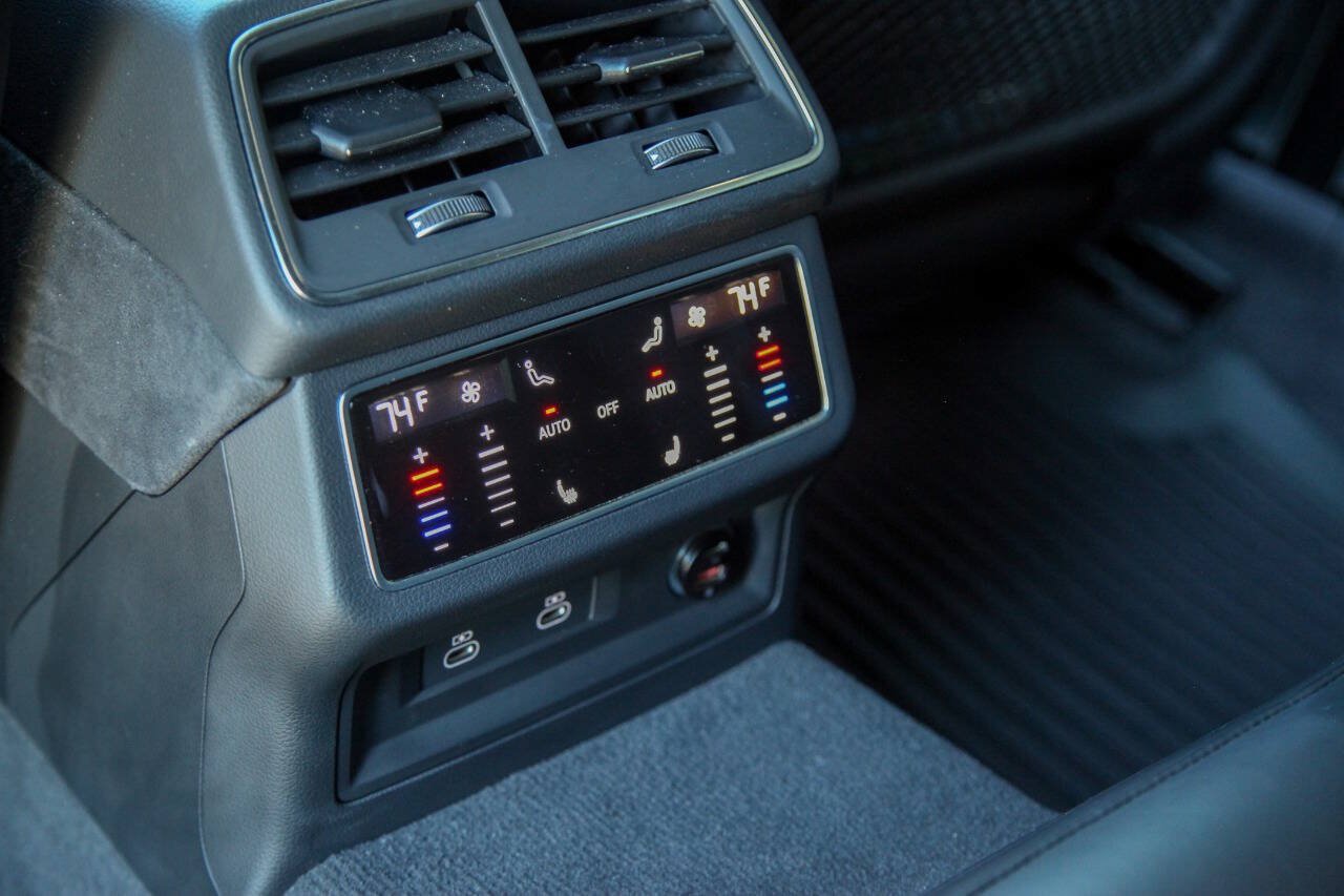 Used 2024 Audi RS 6 performance AWD/4WD image 50