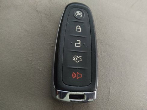 Used 2014 Lincoln MKX FWD image 32