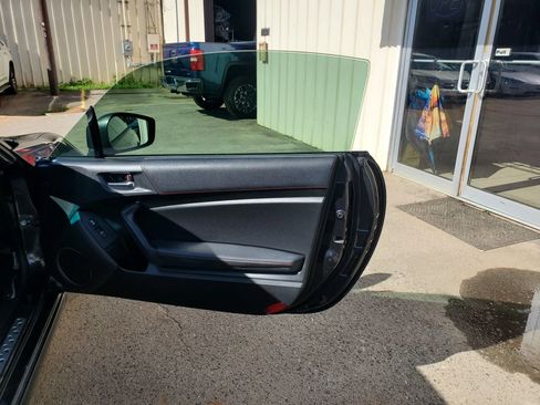 Used 2014 Scion FR-S RWD image 18