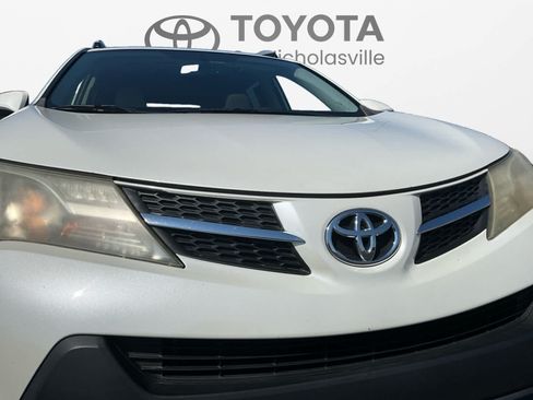 Used 2013 Toyota RAV4 Limited FWD image 22