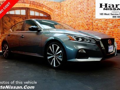 Used 2022 Nissan Altima 2.5 SR